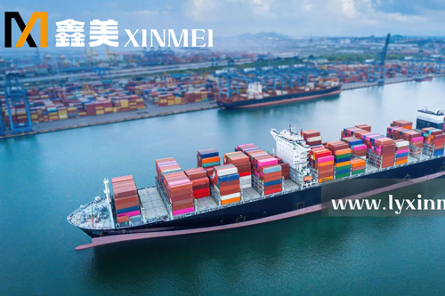什么样的材质特性的扁丝绳更适合用于建筑施工场景？